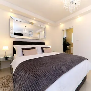 **** Gasthuis Kiko Luxury Kroatië